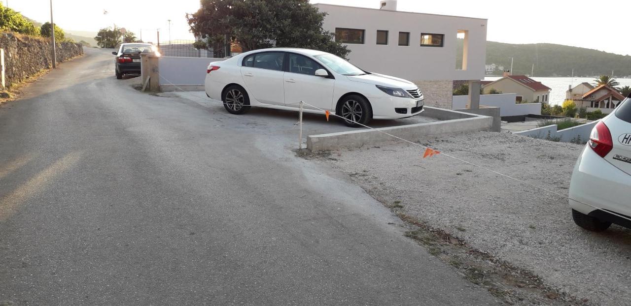 וויס Apartments Bilic מראה חיצוני תמונה