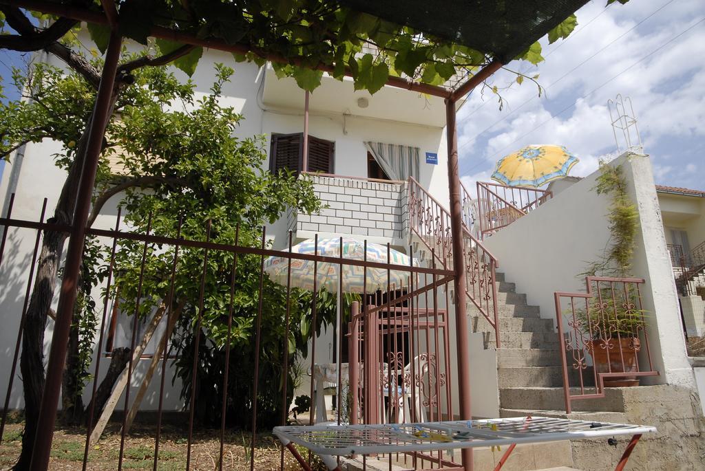 וויס Apartments Bilic מראה חיצוני תמונה