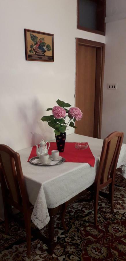 וויס Apartments Bilic מראה חיצוני תמונה