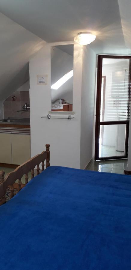וויס Apartments Bilic מראה חיצוני תמונה
